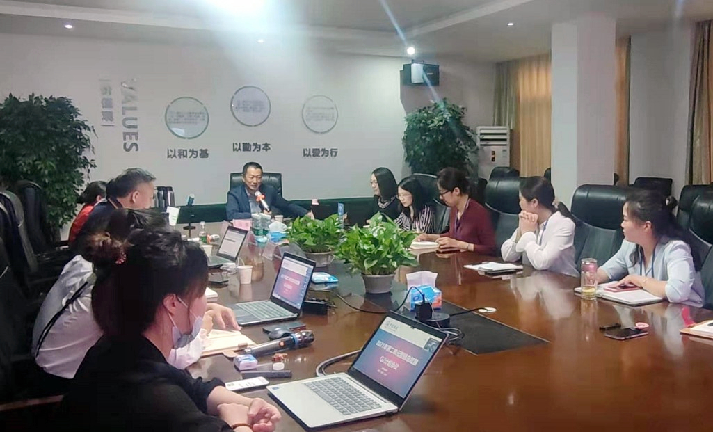 101813547.jpg 101813547.jpg